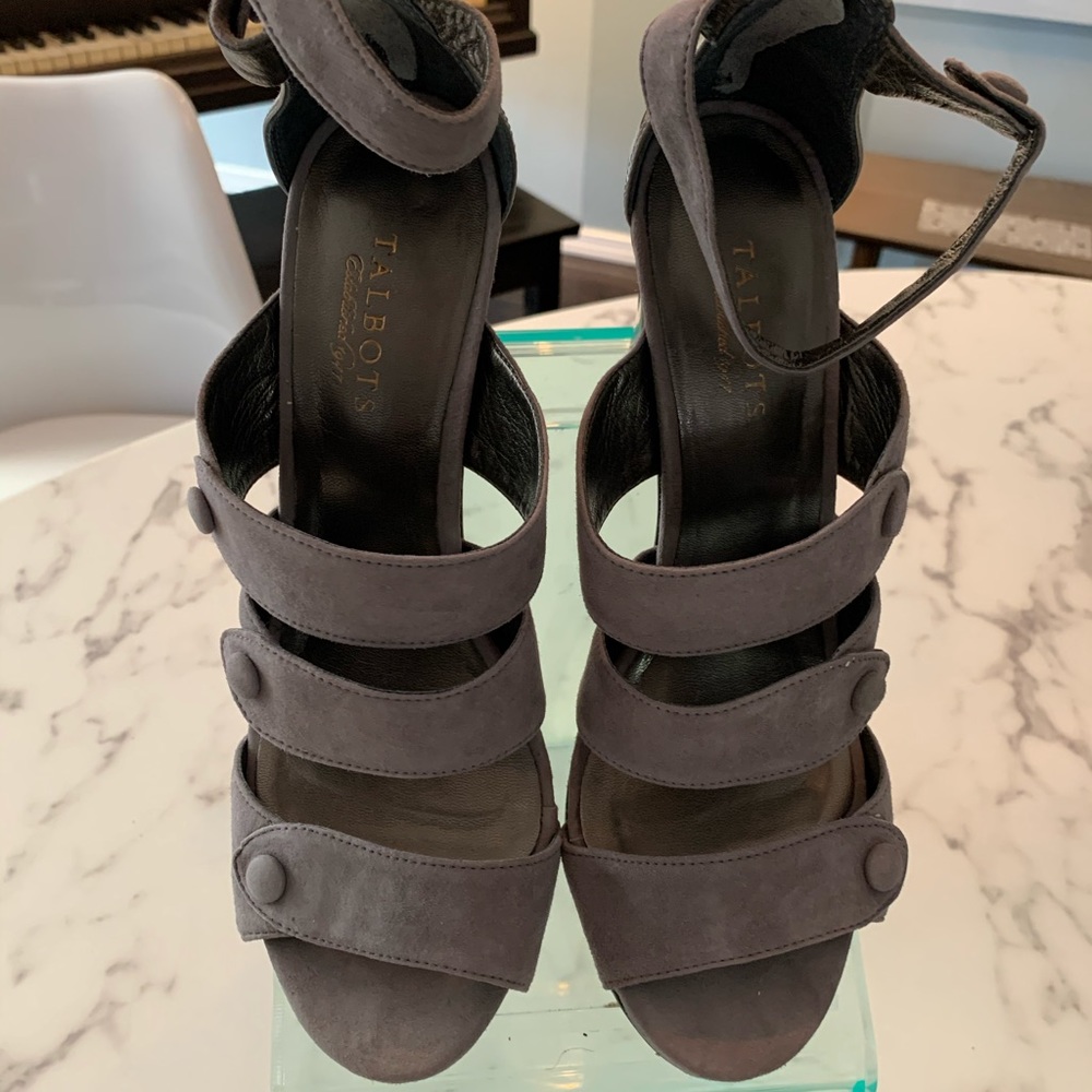 TALBOTS Heels - Picture 2 of 6